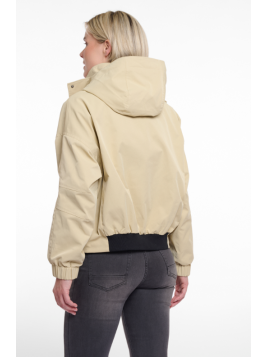 Veste courte boxy avec...