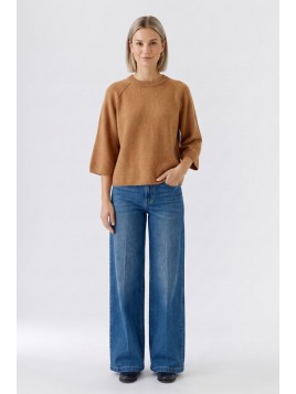 Pull doux OUI avec coutures...